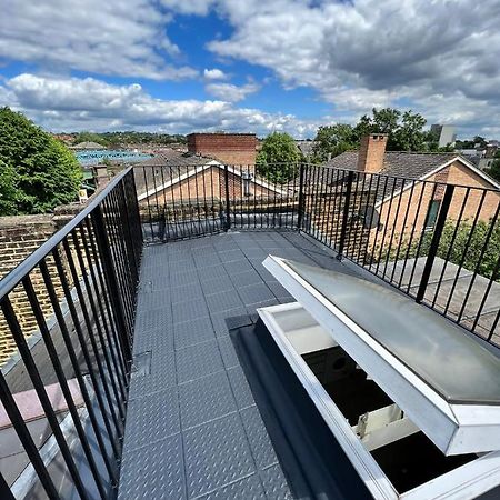 Lovely 2 Bedroom Flat With Roof Terrace In London Nw6 Luaran gambar